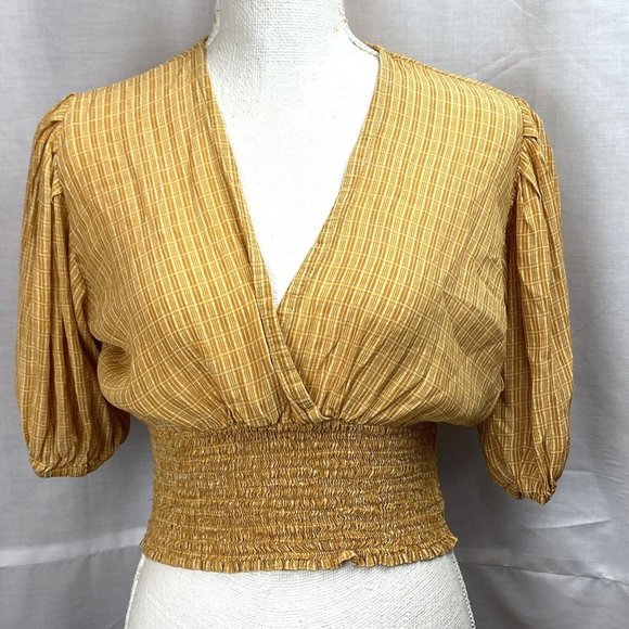 Faithfull the Brand First Light Crop Top‎ Smocked Waist Size 6 Yellow V-Neck - Picture 1 of 9